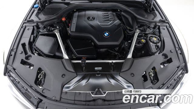 BMW 5 Series 2022 — фото 5 из 20