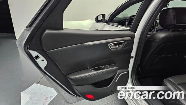 Renault Samsung SM6 2021 — Şəkil 26/35