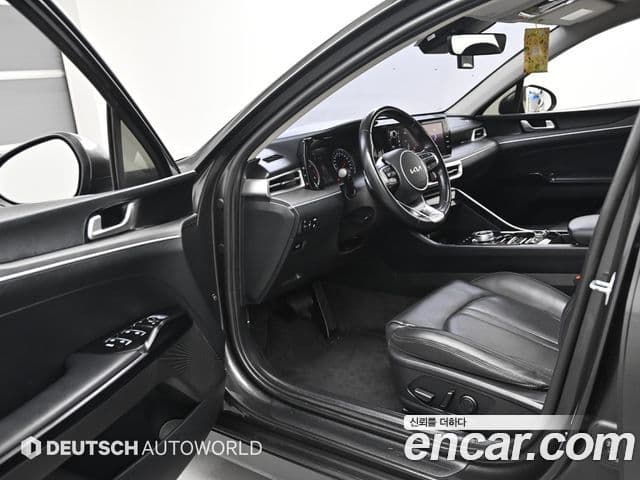 Kia K5 2022 — Şəkil 11/20