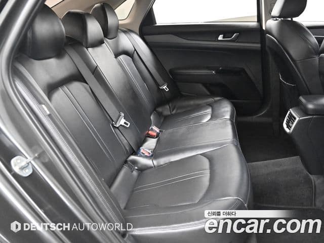 Kia K5 2022 — Şəkil 12/20