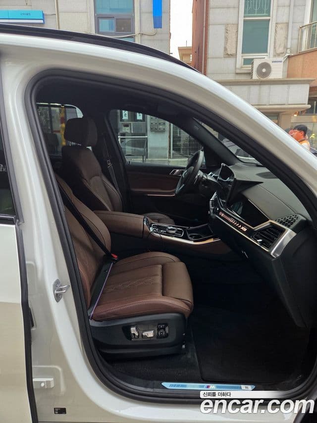 BMW X5 2026 — Photo 4/7