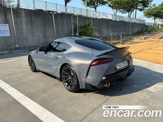 Toyota Supra 2024 — ფოტო 7/9