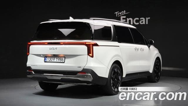 Kia Carnival 2025 — Фото 2/20