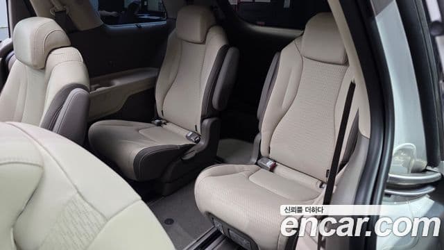 Kia Carnival 2025 — Фото 11/20
