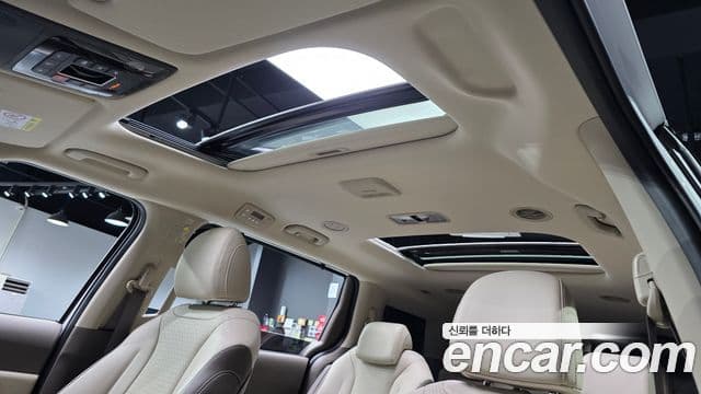 Kia Carnival 2025 — Фото 20/20