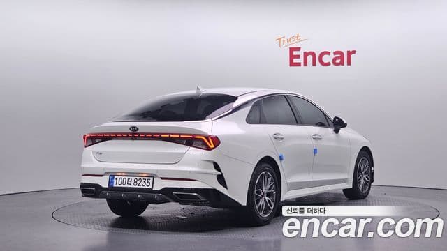 Kia K5 2021 — Şəkil 2/20