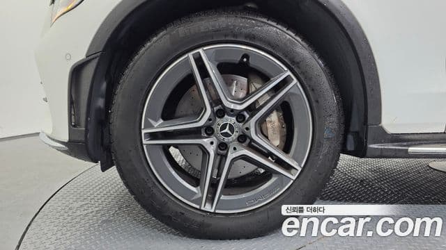 Mercedes-Benz GLC-Class 2020 — Şəkil 5/20