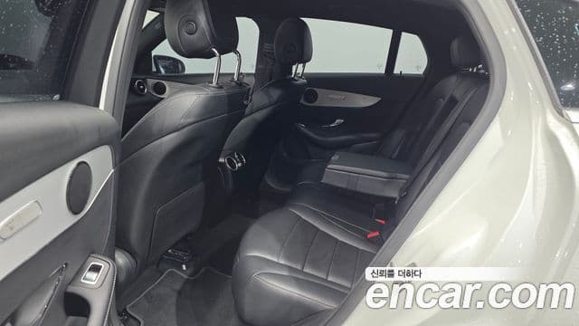 Mercedes-Benz GLC-Class 2020 — Şəkil 12/20