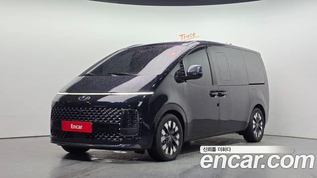 Hyundai Staria 2021 — ფოტო 1/20