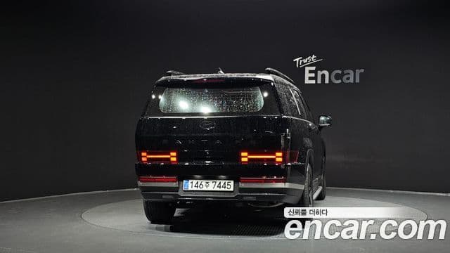 Hyundai Santa Fe 2025 — ფოტო 4/20