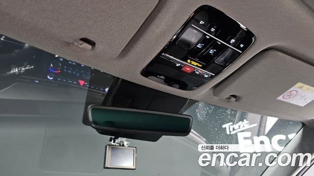Hyundai Santa Fe 2025 — фото 17 из 20
