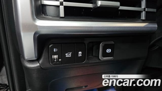 Hyundai Santa Fe 2025 — фото 18 из 20
