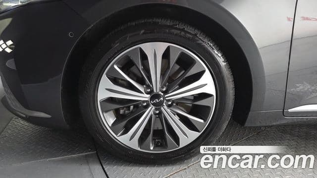 Kia K8 2021 — ფოტო 5/20