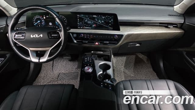 Kia K8 2021 — ფოტო 7/20