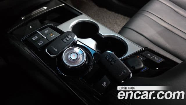 Kia K8 2021 — ფოტო 9/20