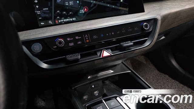 Kia K8 2021 — ფოტო 17/20