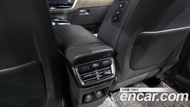 Kia K8 2021 — ფოტო 19/20