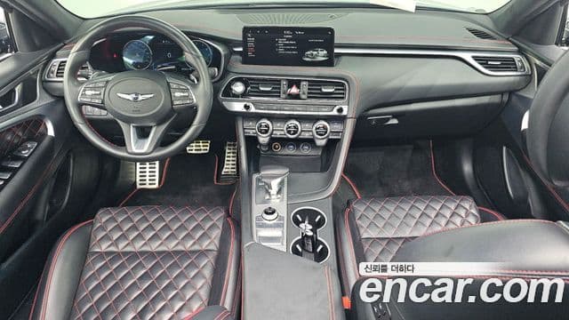 Genesis G70 2022 — Photo 14/31