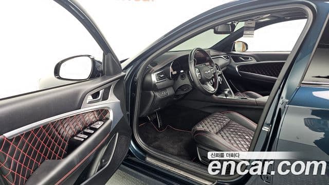 Genesis G70 2022 — фото 10 из 20