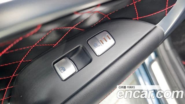 Genesis G70 2022 — Photo 6/31