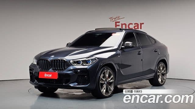 BMW X6 2022 — Фото 10/20