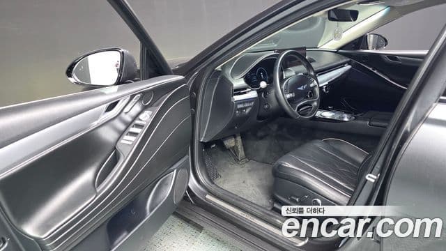Genesis Electrified G80 2020 — ფოტო 10/20