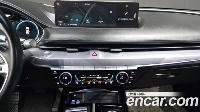 Genesis Electrified G80 2020 — ფოტო 13/20