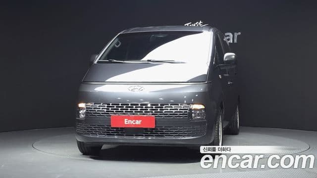 Hyundai Staria 2022 — фото 3 из 20