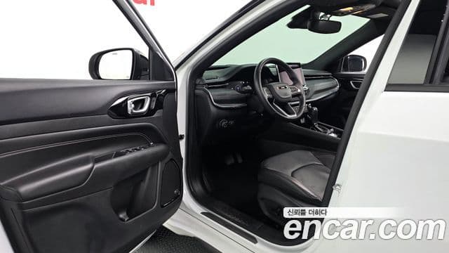 Jeep Compass 2022 — ფოტო 9/20