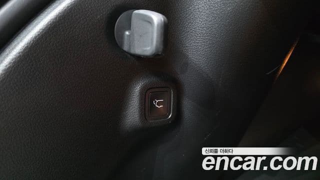 Jeep Compass 2022 — ფოტო 20/20