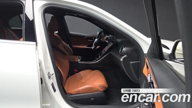 Mercedes-Benz C-Class 2023 — фото 11 из 20
