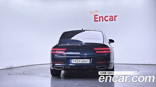 Genesis Electrified G80 2021 — ფოტო 3/20