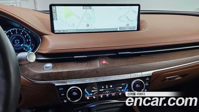 Genesis Electrified G80 2021 — ფოტო 13/20
