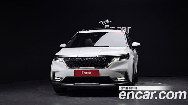 Kia Carnival 2022 — Фото 3/20