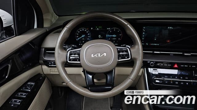 Kia Carnival 2022 — Фото 13/20