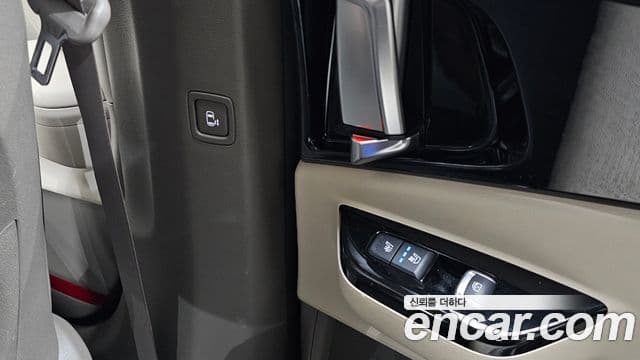 Kia Carnival 2022 — Фото 18/20