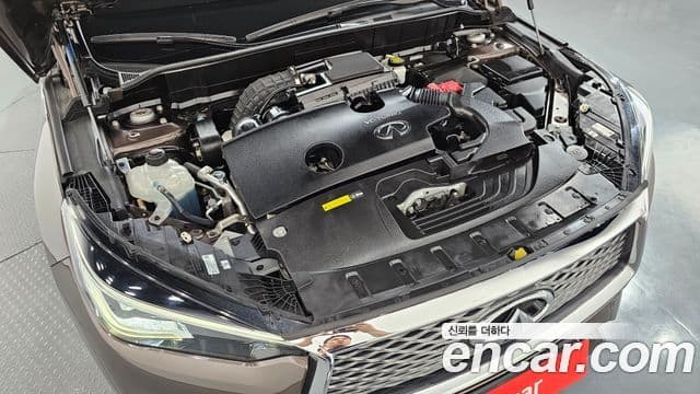 Infiniti QX50 2019 — Photo 27/35