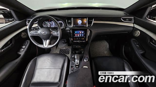 Infiniti QX50 2019 — Photo 32/35