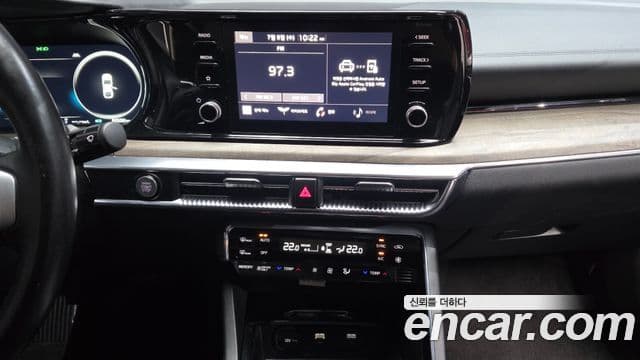 Kia K5 2023 — фото 17 из 20