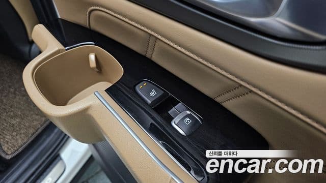 Kia Sorento 2024 — Фото 19/20