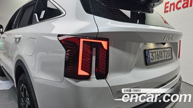 Kia Sorento 2024 — Photo 15/35