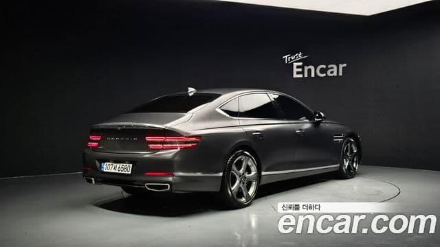 Genesis Electrified G80 2022 — ფოტო 2/20