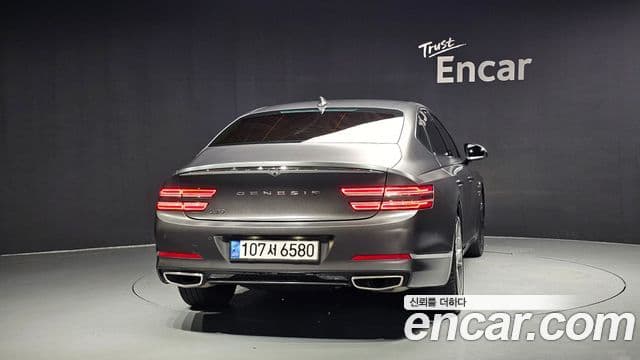 Genesis Electrified G80 2022 — ფოტო 4/20