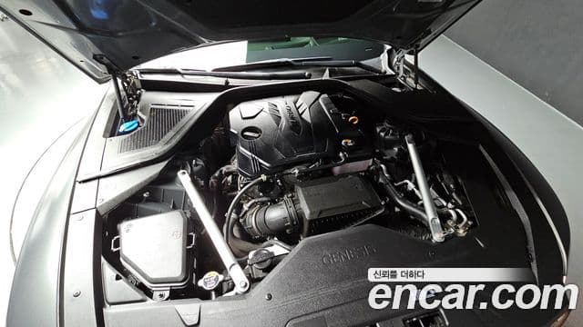 Genesis Electrified G80 2022 — ფოტო 6/20