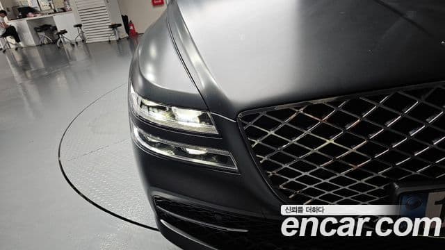 Genesis G80 2022 — Photo 21/30