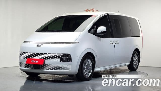 Hyundai Staria 2022 — Şəkil 1/20