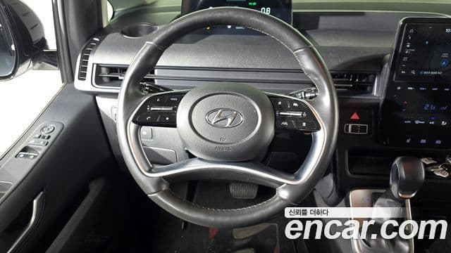 Hyundai Staria 2022 — Şəkil 13/20