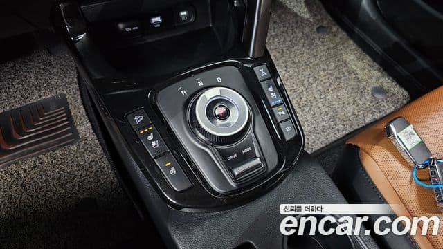 Kia Seltos 2022 — фото 9 из 20