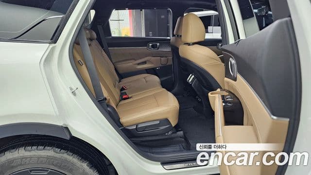 Kia Sorento 2024 — Şəkil 12/20
