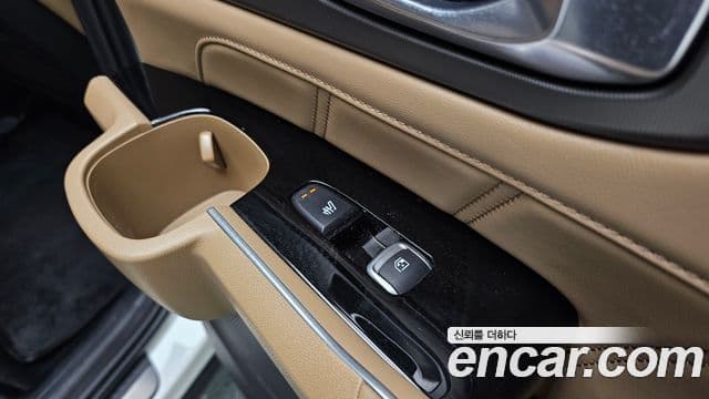 Kia Sorento 2024 — фото 18 из 20
